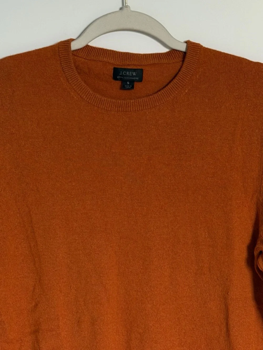 J. Crew Men’s Crewneck Cashmere Sweater in Rust Orange Size Small 54862